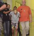 <p>O adolescente afirmou incialmente ter colocado fogo na dentista, mas mudou de versão</p>  Foto: Tércio Teixeira / Futura Press