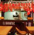 Setor de defumados do restaurante Tickets, em Barcelona  Foto: Divulgação