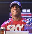 Vitor Belfort se apresentou com touca sob o boné  Foto: Alexandre Loureiro/UFC / Divulgação