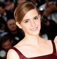 Emma Watson lançou seu novo filme, The Bling Ring, ao lado dos atores Katie Chang, Taïssa Fariga, Israel Broussard e Claire Julien, além da diretora do longa, Sofia Coppola, no 66º Festival de Cannes, na França, nesta quinta (16)  Foto: Getty Images 