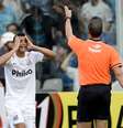 <p>Cícero criticou arbitragem da partida na Vila Belmiro</p>  Foto: Ricardo Matsukawa / Terra
