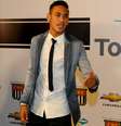 Neymar compareceu ao prêmio dos melhores do Paulista 2013  Foto: Djalma Vassão / Gazeta Press