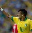 <p>Neymar trocou a camisa 11 pela 10 para a Copa das Confedera&ccedil;&otilde;es</p>  Foto: Mauro Pimentel / Terra