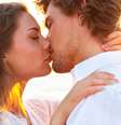 <p>Para atrair um amor, é preciso se amar também</p>  Foto: Getty Images 