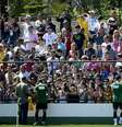 <p>Torcida criticou erros da Seleção em treino aberto em Goiânia</p>  Foto: Ricardo Matsukawa / Terra