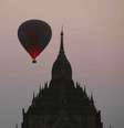 <p>Myanmar é um dos destinos ideais para passear de balão</p>  Foto: Getty Images