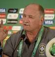 <p>Felipão tem missão de resgatar Seleção de fase irregular</p>  Foto: Ricardo Matsukawa / Terra