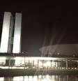 <p>Manifestantes ocuparam a cobertura do Congresso em Brasília e gritaram: "ahá, uhu, o Congresso é nosso!"</p>  Foto: Diogo Alcântara / Terra