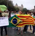 <p>Recente contratação do Barcelona, o atacante Neymar foi convocado pelos manifestantes a se unir aos protestos populares</p>  Foto: Fernanda Frozza / Terra