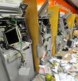 <p>As prote&ccedil;&otilde;es ocorrem como precau&ccedil;&atilde;o &agrave;s manifesta&ccedil;&otilde;es populares contra o aumento nas tarifas de &ocirc;nibus</p>  Foto: Daniel Ramalho / Terra