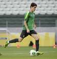 <p>Depois de críticas a Neymar e Fred, meia Oscar vira o alvo da vez para os que reclamam da Seleção Brasileira</p>  Foto: Ricardo Matsukawa / Terra