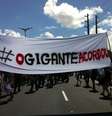 <p>Protestos tomam conta das ruas pr&oacute;ximas ao Castel&atilde;o</p>  Foto: Fábio de Mello Castanho / Terra
