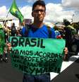 <p>Manifestação perto do Castelão foi antecipado em cerca de uma hora nesta quarta-feira</p>  Foto: Fábio de Mello Castanho / Terra