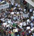 <p>Manifestantes que foram &agrave;s ruas em 2013 contra os reajustes j&aacute; planejam novos protestos ao redor do Brasil</p>  Foto: Marcelo Pereira / Terra