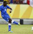 <p>Balotelli converteu todos os 24&nbsp;p&ecirc;naltis que cobrou</p>  Foto: Marcelo Pereira / Terra