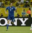 <p>Em gol polêmico, Chiellini marcou o segundo gol da Itália. O árbitro da partida apitou pênalti de Luiz Gustavo em Balotelli, mas na sequência validou o gol do zagueiro da Juventus</p>  Foto: Ricardo Matsukawa / Terra
