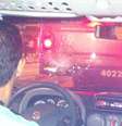 <p>O carro da r&aacute;dio Itatiaia foi alvo de v&acirc;ndalos, que jogaram&nbsp;pedras e quebraram o&nbsp;vidro para-brisa</p>  Foto: Ney Rubens / Especial para Terra