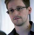 Edward Snowden é acusado de espionagem, roubo e uso indevido de propriedade do governo dos EUA  Foto: AP