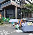 <p>Manifestantes estavam acampados na frente da casa do governador, na zona sul do Rio de Janeiro</p>  Foto: Ivaldo Anastácio / Futura Press