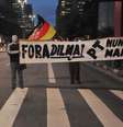<p>Manifestantes pedem a saída da presidente Dilma Rousseff em protesto na avenida Paulista, em São Paulo</p>  Foto: J. Duran Machfee / Futura Press
