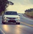 O carro tem preço sugerido de R$ 119.900 para a versão EX L4 2.4 litros e R$ 147.900 para a EX V6 3.5 litros  Foto: Divulgação