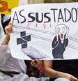 Cartaz no Rio de Janeiro usa imagem imortalizada no quadro O Grito, de Edvard Munch, para criticar o Sistema Único de Saúde: asSUStador  Foto: Reynaldo Vasconcelos / Futura Press
