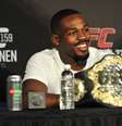 <p>Jon Jones disse que, apesar da derrota de Anderson, ainda não se sente o melhor lutador do UFC</p>  Foto: Getty Images 