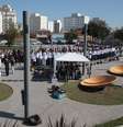 <p>As homenagens começaram no último sábado no espaço que abrigava o prédio da TAM Express contra o qual a aeronave se chocou, há quase seis anos</p>  Foto: Luiz Claudio Barbosa / Futura Press