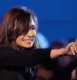<p>Oposição diz que Cristina Kirchner infringiu o Código Eleitoral ao liderar uma inauguração esta semana </p>  Foto: AFP