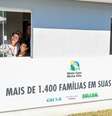 Presidente Dilma Rousseff durante cerimônia de entrega de unidades habitacionais dos conjuntos residênciais Londres, Califórnia I e II e Jardim Itapoá, e 42 máquinas retroescavadeiras em Ponta Grossa (PR)  Foto: Roberto Stuckert Filho/PR / Divulgação