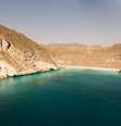 <p>Praias do Oriente Médio misturam beleza e história</p>  Foto: Oman Tourism