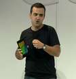 <p>Hoje vice-presidente de Produtos do Android do Google, Hugo Barra apresentou o novo Nexus 7</p>  Foto: Reprodução