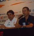 <p>Marcos Moraes, de azul, e Carlos Ronai participaram de entrevista nesta quarta</p>  Foto: Emanuel Colombari / Terra