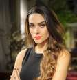  Na novela 'Amor à Vida', Lelia, personagem de Fernanda Machado, aparece com um look simples e chique em que o destaque está na boca  Foto: TV Globo/ Divulgação