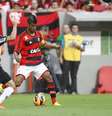 <p>L&eacute;o Moura &eacute; um dos jogadores do Flamengo a endossar as reivindica&ccedil;&otilde;es</p>  Foto: Adalberto Marques (Agif) / Gazeta Press