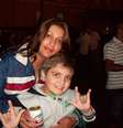 <p>A PM Andreia Regina Bovo Pesseghini e o filho, Marcelo, 13 anos</p>  Foto: Facebook / Reprodução