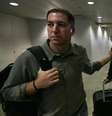 <p>Ao chegar ao Rio, David (dir.) foi recepcionado por seu companheiro, o jornalista Glenn Greenwald</p>  Foto: Reuters