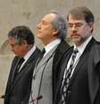 Os ministros do Supremo Tribunal Federal (STF) Marco Aurélio, Ricardo Lewandowski e Dias Toffoli, durante julgamento dos recursos dos condenados no processo do mensalão  Foto: Valter Campanato / Agência Brasil