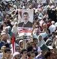 Simpatizantes do presidente deposto, Mohamed Mursi, participam de protesto no Cairo   Foto: Reuters