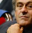 <p>Presidente da Uefa quer mais africanos e asi&aacute;ticos na Copa</p>  Foto: Jean Pierre Amet / Reuters