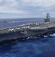 <p>Na foto de 18 de julho de 2012, o porta-aviões navega ao norte da ilha de Oahu, durante exercícios no Havaí</p>  Foto: Reuters