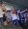 Integrantes da banda New Hit são acusados de estuprar duas fãs em agosto de 2012 na cidade baiana de Ruy Barbosa  Foto: Facebook / Reprodução
