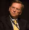 <p>Se você liga para dinheiro, você deve ir à universidade. Se você liga para cultura e criatividade, você deve ir à universidade, disse Eric Schmidt</p>  Foto: Reprodução