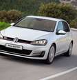 <p>Novo Golf começou a ser importado ao Brasil no ano passado, inclusive na versão esportiva GTI</p>  Foto: Divulgação
