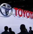 <p>Emblema da Toyota é visto durante o salão do automóvel de Frankfurt</p>  Foto: Wolfgang Rattay / Reuters