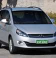 A JAC Motors já realiza a pré-venda do modelo 2014 da minivan J6  Foto: Divulgação