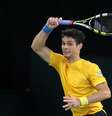 <p>Rogerinho (foto) foi derrotado por Kohlschreiber</p>  Foto: AP