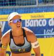 <p>Lili revernciou torcida ao fim de complicado confronto</p>  Foto: Gabriel Francisco Ribeiro / Terra