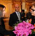 Presidente Dilma Rousseff é recepcionada com flores na chegada a Nova York, nos Estados Unidos  Foto:  Roberto Stuckert Filho/PR / Divulgação