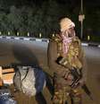 Soldado queniano faz vigília nos arredores do centro comercial Westgate  Foto: Reuters